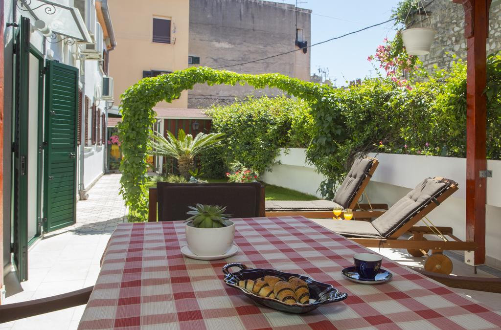 City Center Apartment Kadena Split Extérieur photo